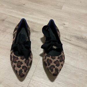 Rothy’s size 8 tie Mary Jane flats